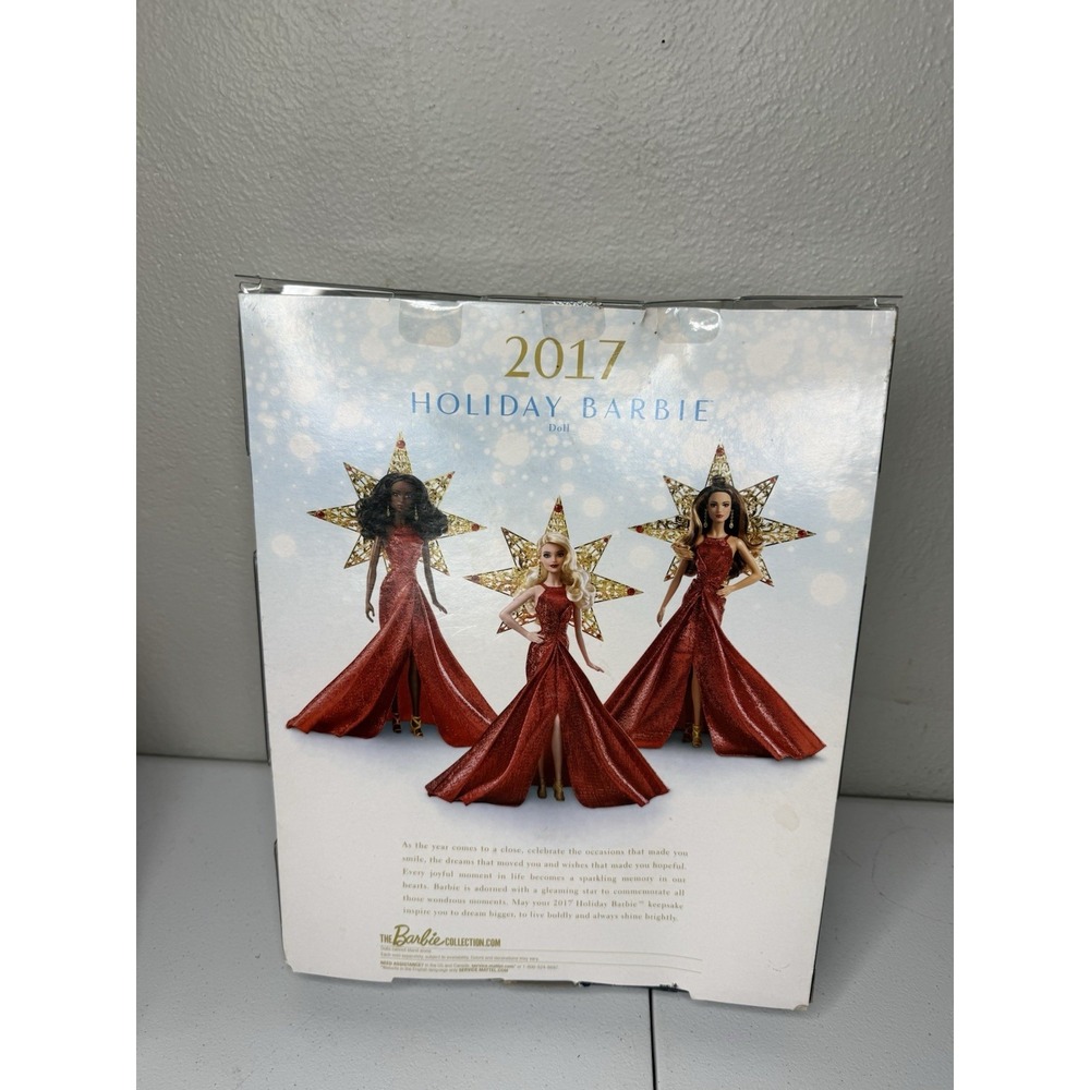 Mattel Barbie 2019 Holiday Special Edition Christmas Doll Blonde Blue Eyes - Picture 13 of 15